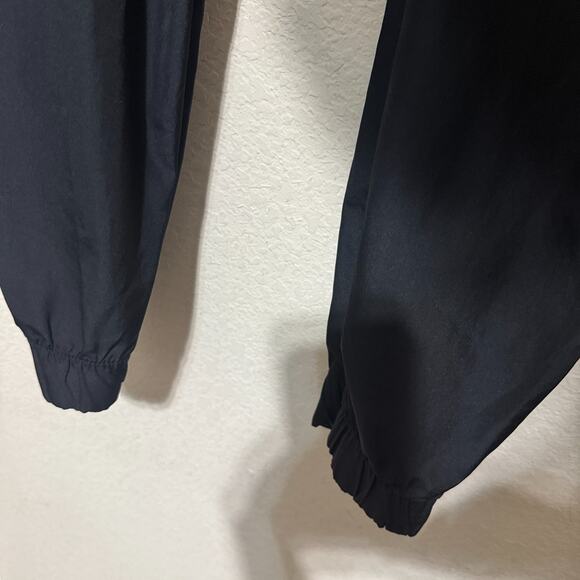 Boohoo Man black Cargo joggers mens Small lightweight pull on parachute combat - Picture 3 of 8